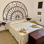 Casa Di Marco 게스트하우스 갈라티나